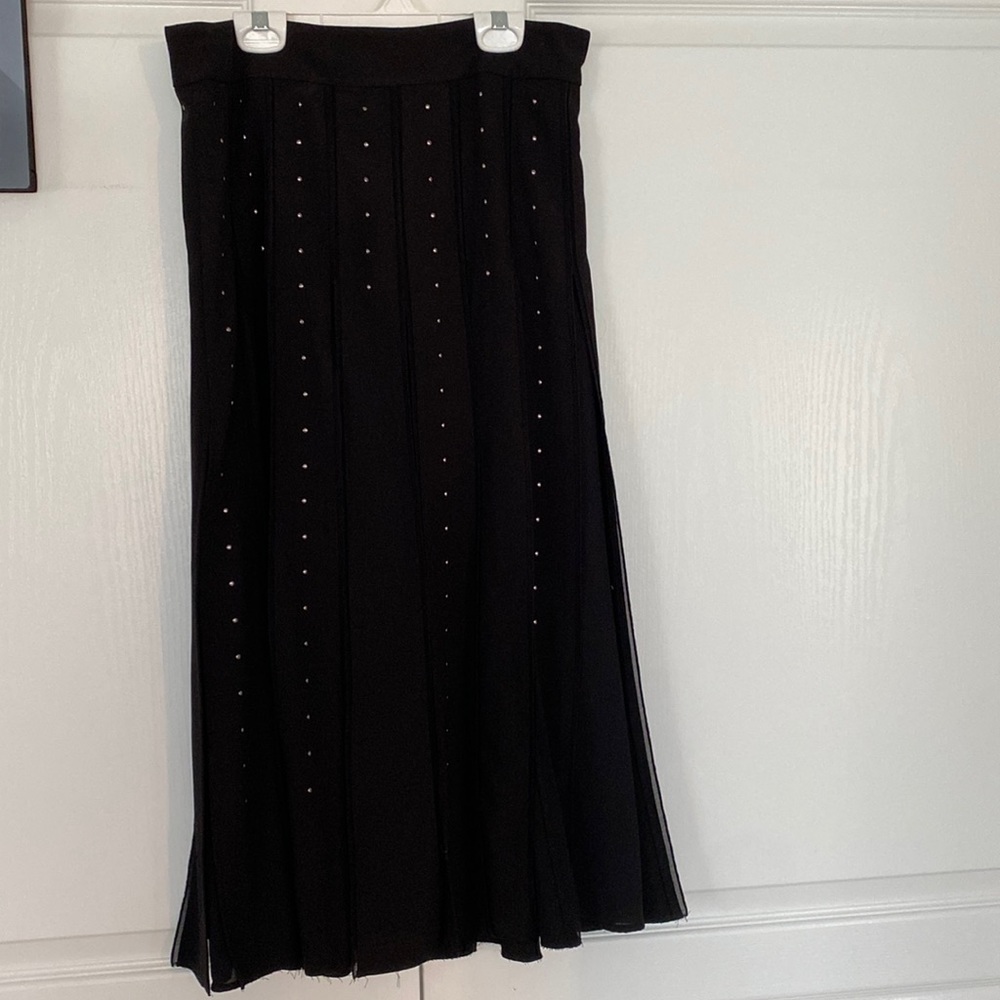 Black Guess flowy  skirt with delicate stud detail